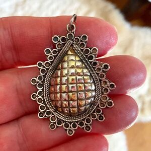 Vintage Sterling silver 925/Gold plate Center Oval Pendant